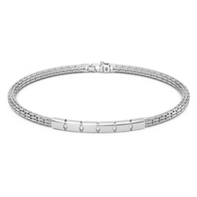 Carica l&#39;immagine nel visualizzatore di Gallery, Bracciale in argento con targa e pietre bianche
